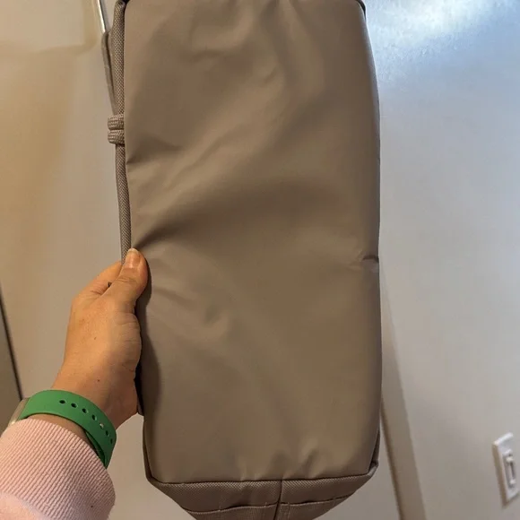 Nike RPM (26L) Gray Tote Bag (used once, like new) - Picture 7 of 9